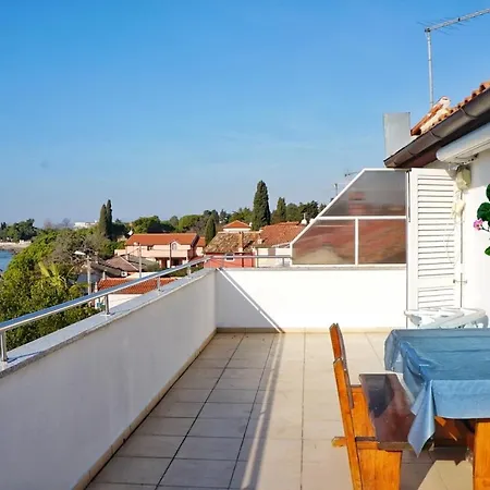 Vesna Apartment *